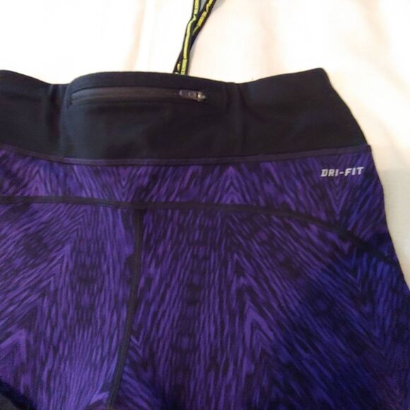 Womens Medium Nike leggins draw string purple blac - Picture 6 of 7